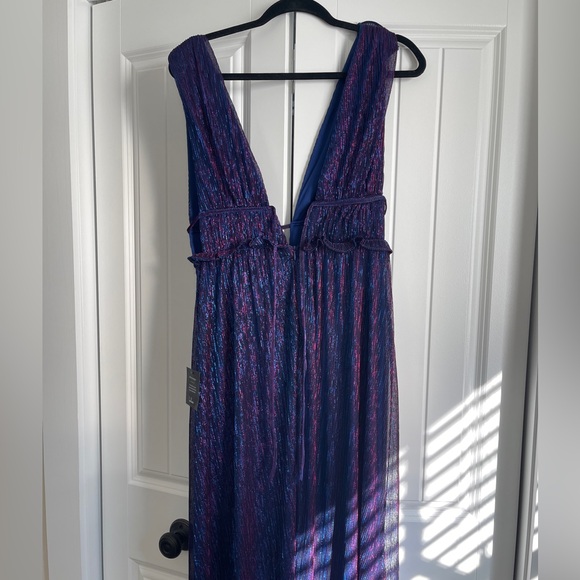 CLOSET CLOSING❗️NWT Lulus Spotlight On You Blue And Pink Metallic Maxi Dress - Picture 14 of 14